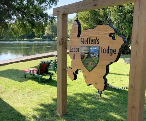 Steffen's Cedar Lodge