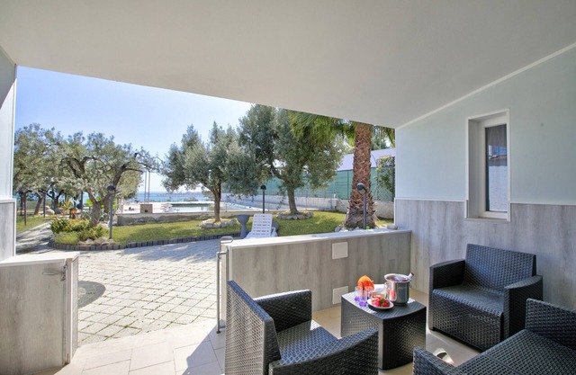 Stella Marina Apartment 6, Vieste, Italy