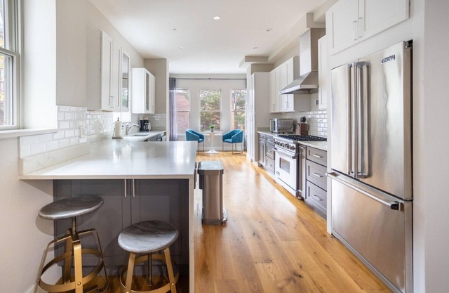 Stellar Mount Pleasant 3BR w/W/D, nr Metro Station & Zoo, by Blueground