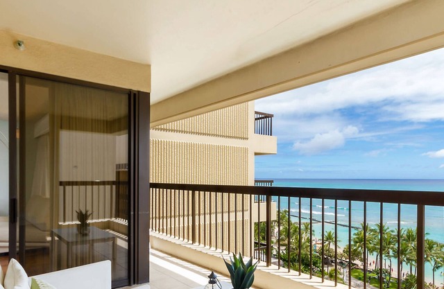 Steps to Waikiki Beach! | Panoramic Ocean Views