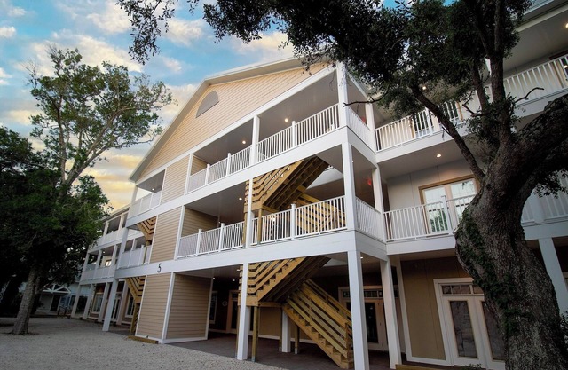 Stoked Village Condo- Red Fish Hole/Stoked for Life