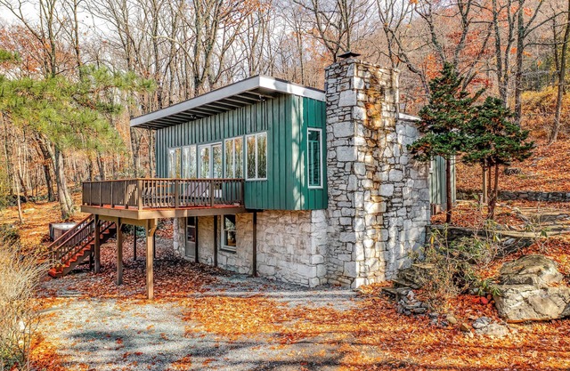 Stone Cabin on Valley View: Firepit + Hot Tub