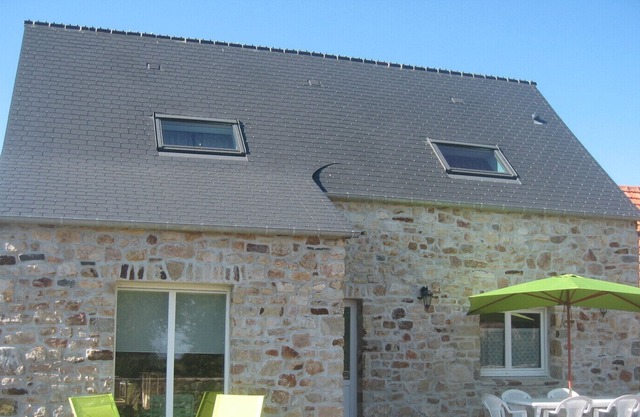 stone house of countries, comfortable and bright, in quiet hamlet