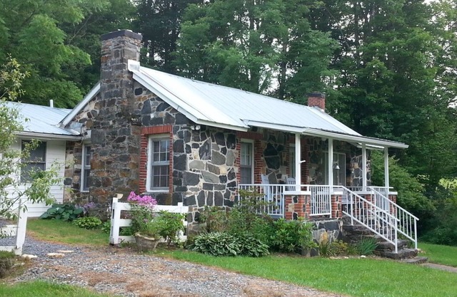 Stone House In Little Switzerland