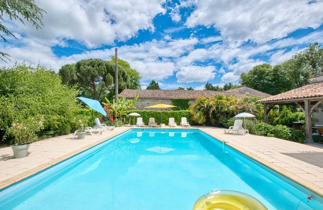 Stone house with private pool – 6 guests – Heart of Bergerac vineyards