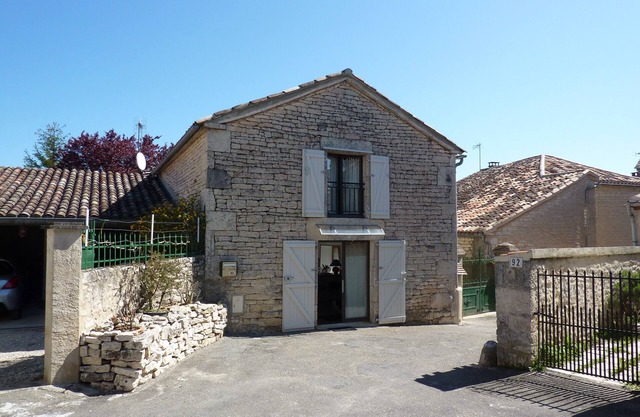 Stone Village House Lalbenque - Barn completely redone in new -