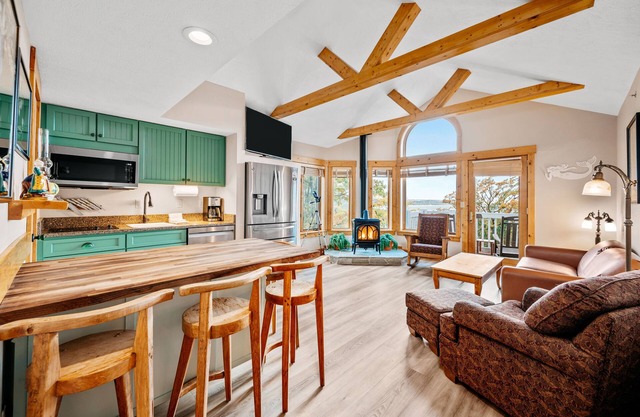 Stony Brook 23 | Top Floor, Heated Pool, Lake Michigan View
