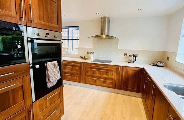 Strelley House - three cozy bedrooms