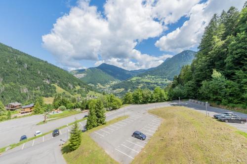 studio 24m4 le bouquetin emilie