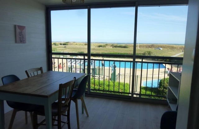Studio 4 people. facing the sea+swimming pool+tennis