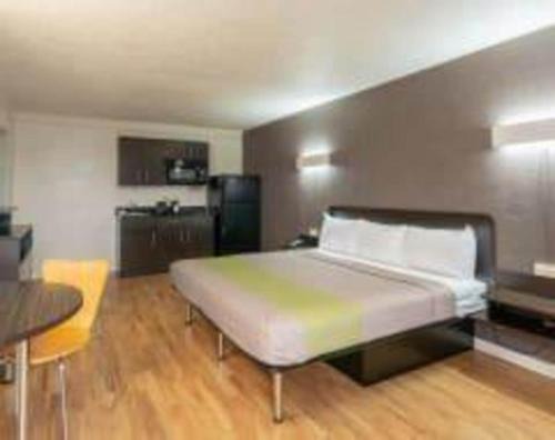 Studio 6-Fort Worth, TX - West Medical Center