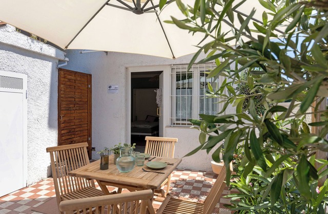 Studio Apartment 'Il Sire - Casa Vacanza' with Private Terrace, Wi-Fi and Air Conditioning