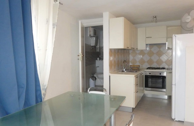 Studio apartment in Isola del Giglio locality Castello