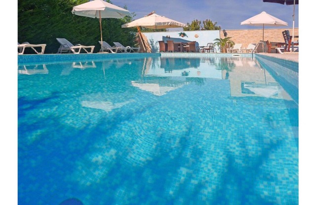 Studio apartment in elegant villa with private pool in Prosecco hills
