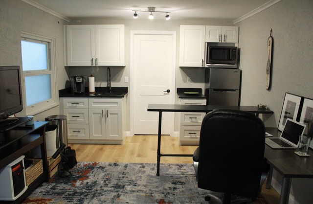 Studio Apartment In Westerville