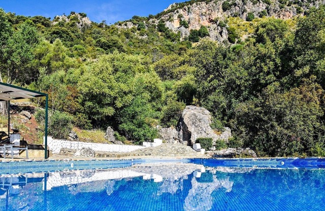 Studio Apartment 'Paraíso Escondido 2' with Mountain View and Wi-Fi