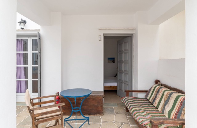 Studio Apartment 'Sifnos 1' with Sea View, Wi-Fi and Air Conditioning