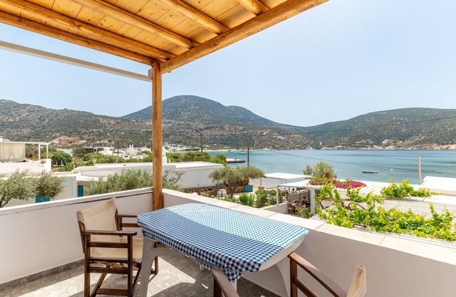 Studio Apartment 'Sifnos 6' with Sea View, Wi-Fi and Air Conditioning