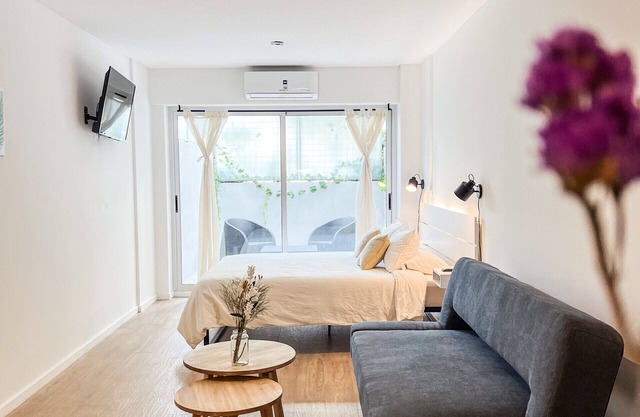 Studio apartment with balcony, terrace and pool