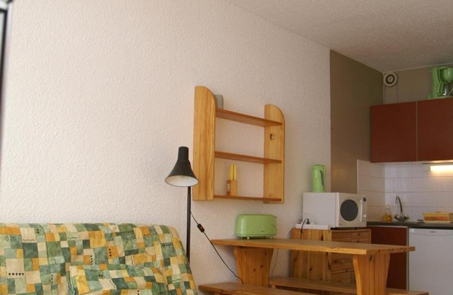 Studio au pied des pistes avec balcon et casier à skis - FR-1-557-86