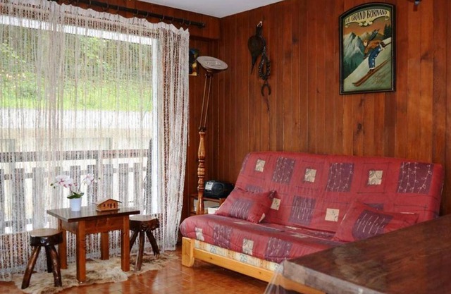 Studio cabine 4 pers. au pied des pistes avec parking - FR-1-241-227
