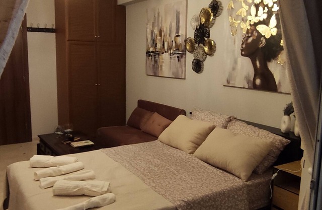 Studio Dream in brilliant Nea Styra with WiFi, AC