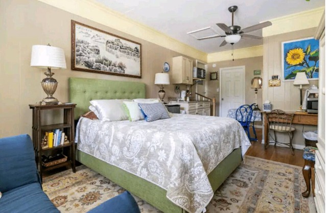 Studio ESCAPE Cozy CLOSE-IN Kitchen Pool Work-Space