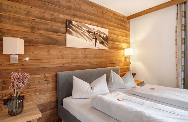 Studio 'Gästehaus Panorama - Appartement 5' with Mountain View, Private Terrace and Wi-Fi