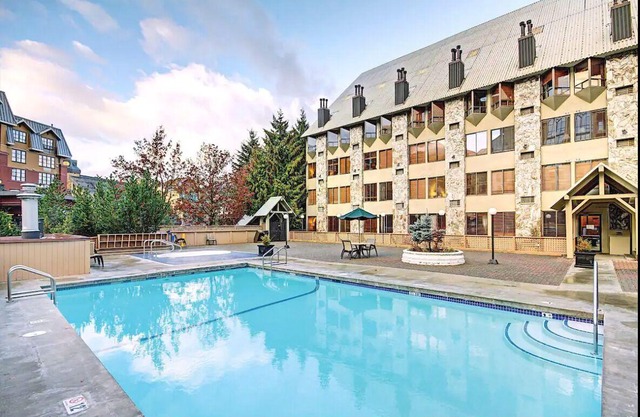 Studio Loft in the Heart of Whistler Village