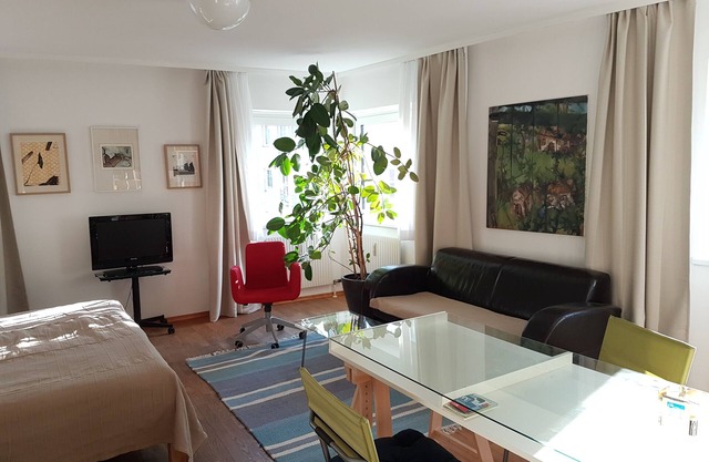 Studio Margareten; Sunny, centrally located apartment