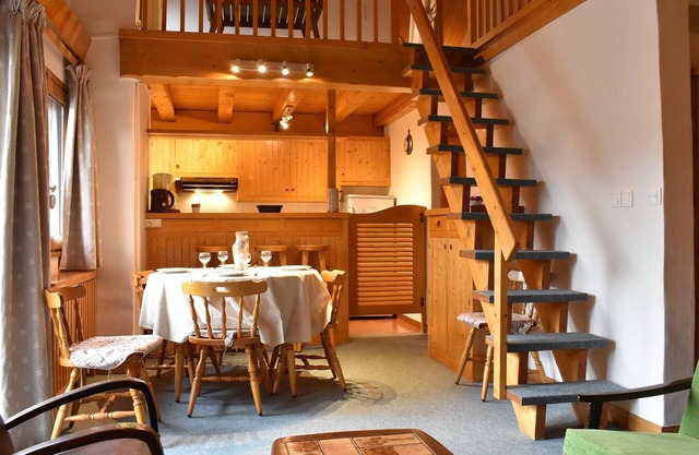 Studio Mezzanine pour 5, Proche Pistes et Commerces, Méribel