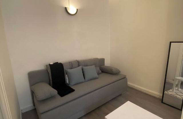 Studio Placé à 2min à Pied de la Gare. Quartier Nancy Gare