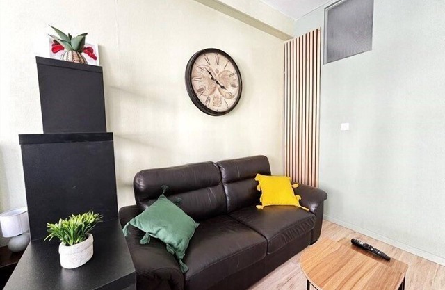 Studio-Private Bathroom-Comfort