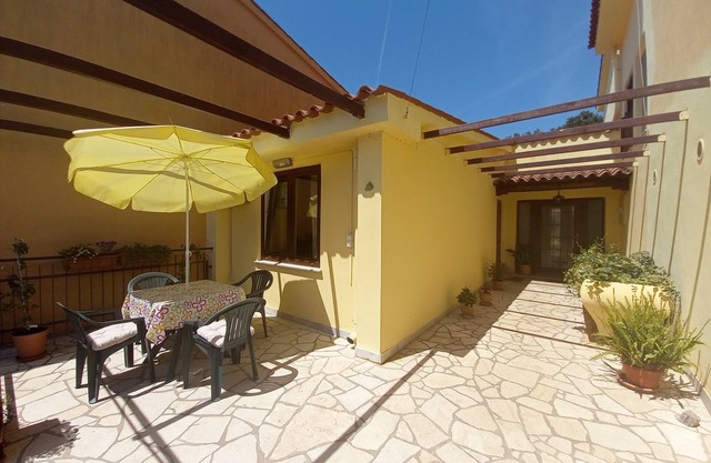 Studio Ružica in village Pješčana uvala, 500m from the beach