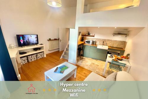 " Studio Vasconia " Hyper Centre - Mezzanine -Wifi