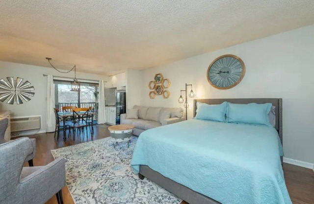 Studio Villa in Lake Lure with Rumbling Bald Resort Amenities