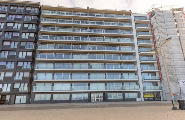 Studio with terrace and sea view