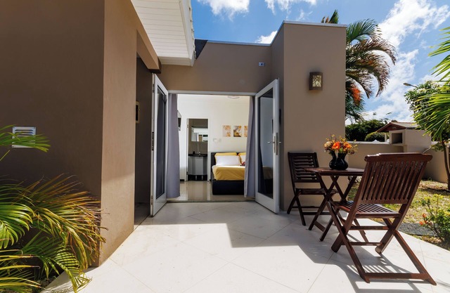 Studio with terrace in the heart of Curacao