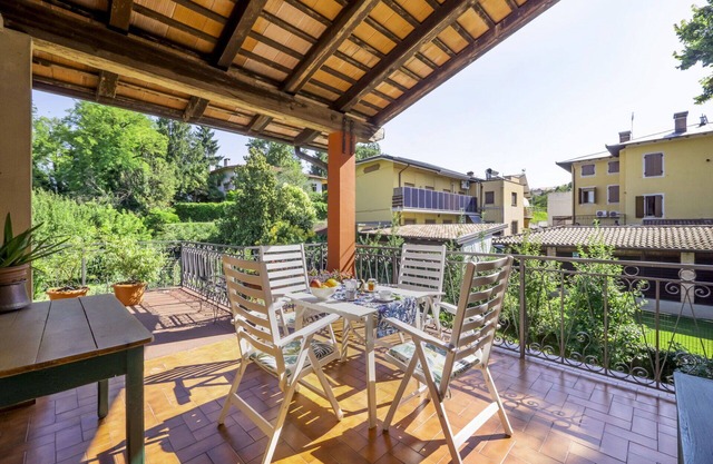 Stunning private villa for 5 people with A/C, WIFI, TV, patio and parking