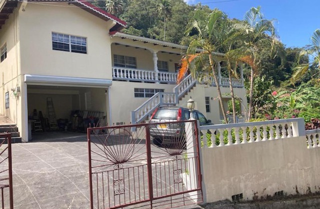 Stunning 2-Bed Apartment in Grand Roy Grenada