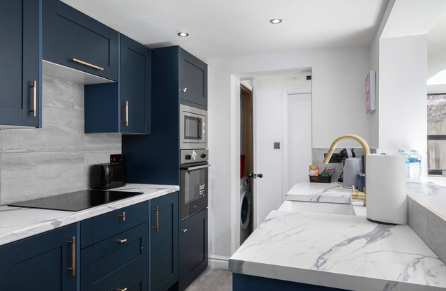 Stunning 4-Bedroom House close to London Bridge and Crystal Palace FC Stadium.