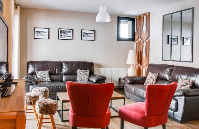 Stunning 6-room apt, 12 pax - Terrace, parking, WIFI