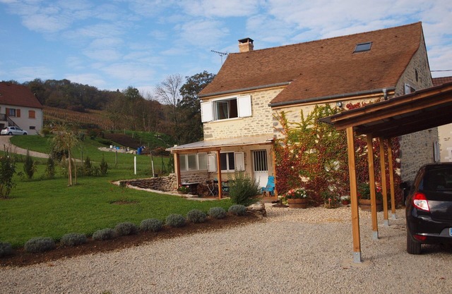 Stunning Barn Conversion in the Hautes Côtes de Beaune 2 km from Nolay
