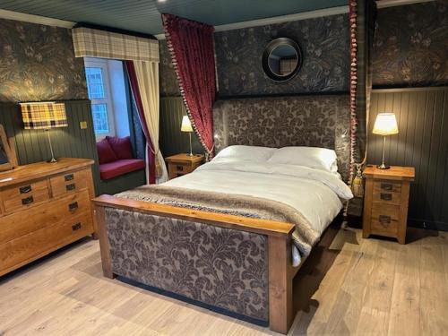 Stunning country home with Hot Tub and Sauna