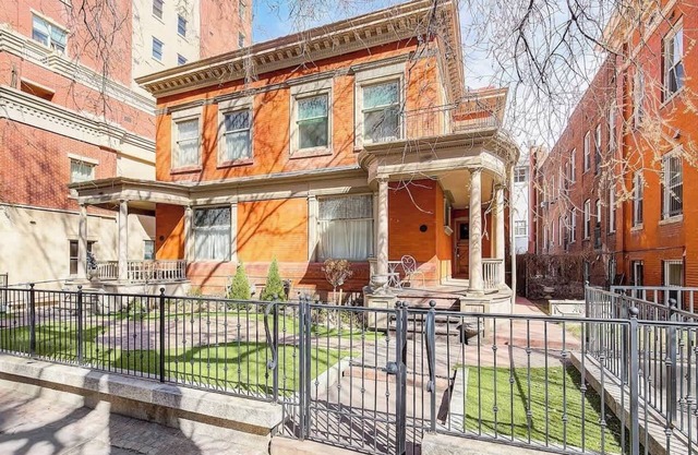 Stunning Historic Home | DT Location! | Sleeps 10