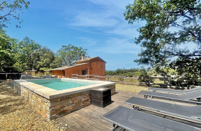 Stunning home in Carcès