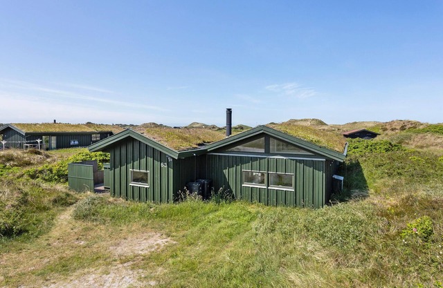 Stunning home in Skagen with WiFi