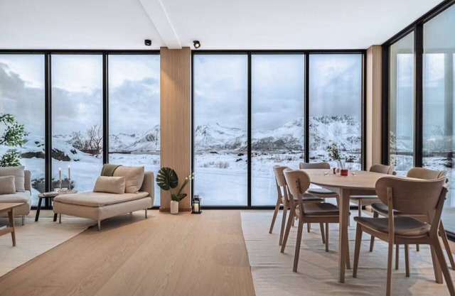 Stunning Lofoten Lodge with Views & Jacuzzi