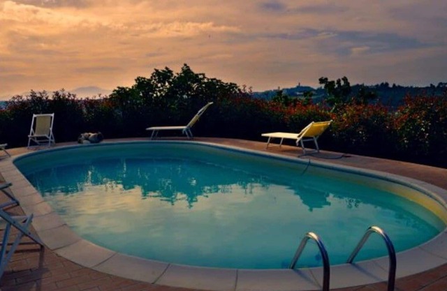Stunning private villa for 12 guests with WIFI, private pool, TV, panoramic view and parking
