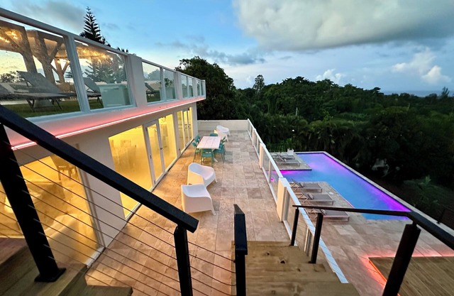 Stunning Private Oasis with Pool and Ocean Views